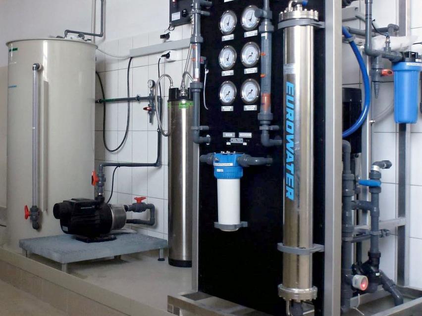 Demineralized water used for gelatine production